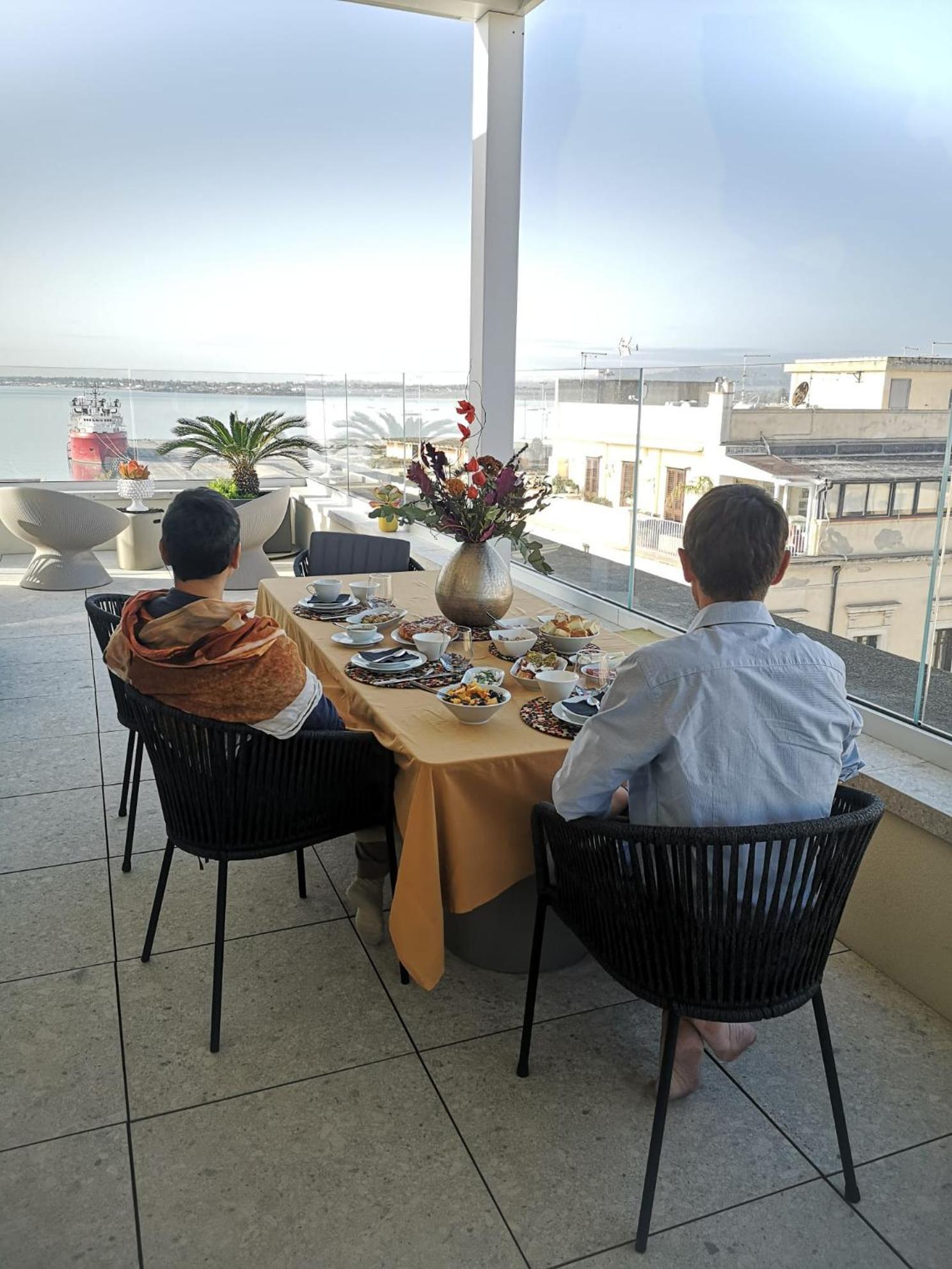 La Terrazza Sul Porto Bed & Breakfast Syracuse ภายนอก รูปภาพ